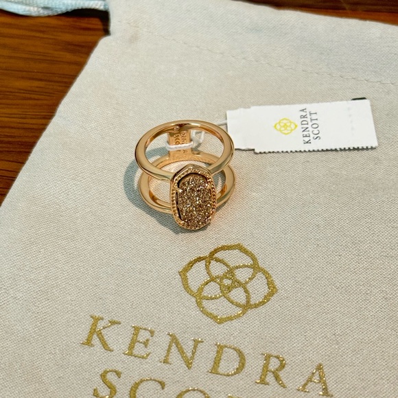NEW Kendra Scott Elyse Rose Gold Ring in Rose Gold Drusy - Picture 4 of 9